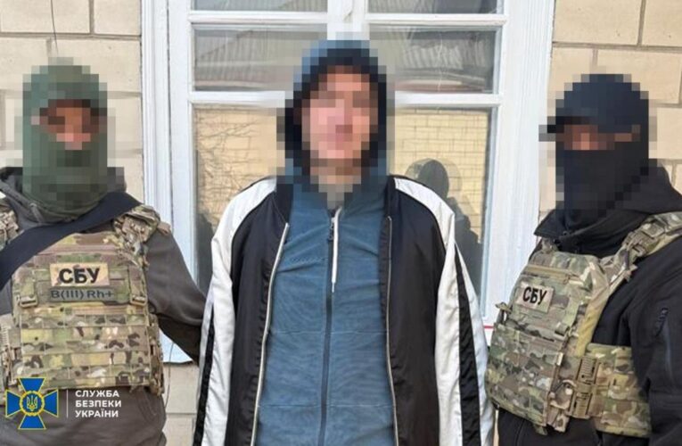 Дезертир організовував підпали військових авто у Києві