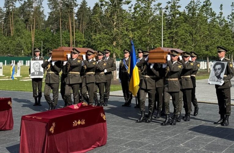Голову ОУН Мельника перепоховали в Україні