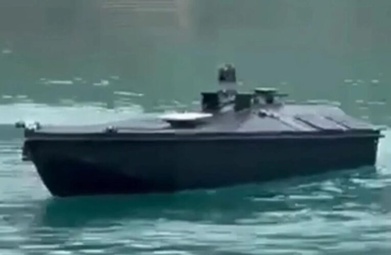Греція розслідує появу українського морського дрона біля її острова