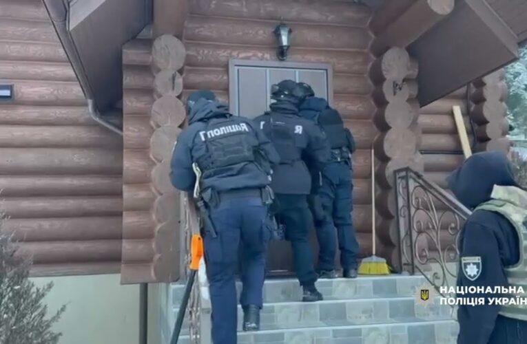 Поліція викрила схему привласнення 27 млн, виділених на гуманітарну допомогу громадам Київщини