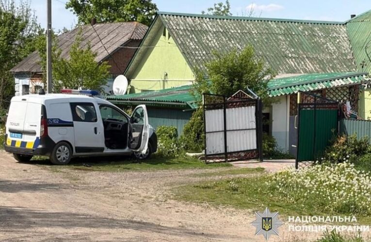 На Хмельниччині скоєно напад на поліцію, є жертви