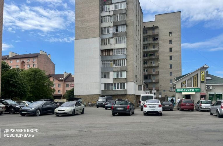 На Тернопільщині посадовець переоформив землі оборонного підприємства