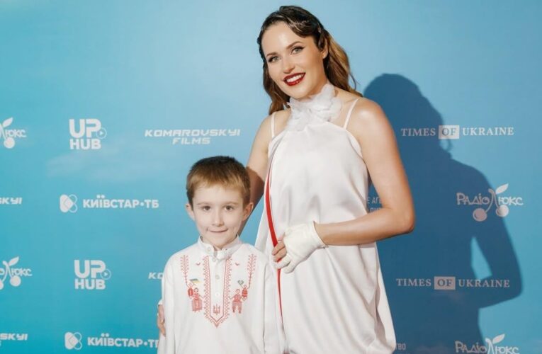Наталка Денисенко зізналася, скільки щомісяця витрачає на 8-річного сина