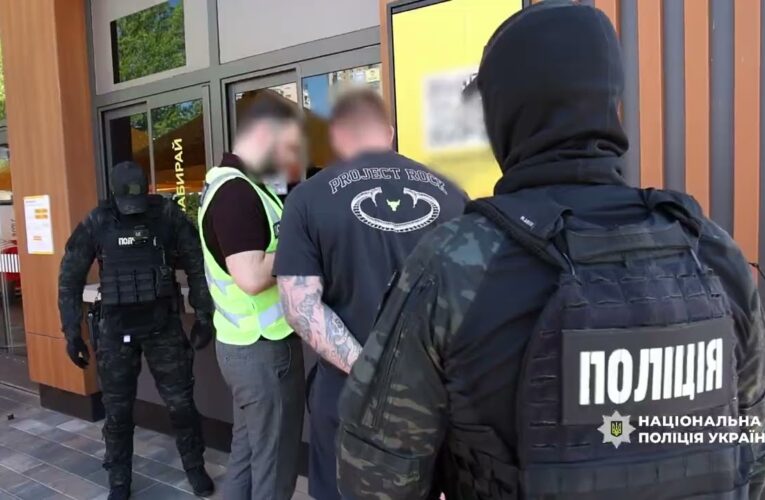 У столиці Нацполіція затримала чергового організатора схеми ухилення від військової служби