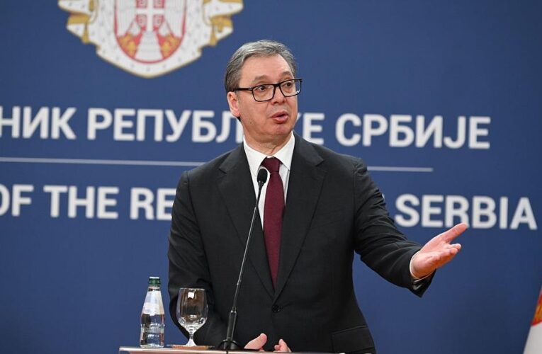 Президент Сербії анонсував дострокові вибори до парламенту