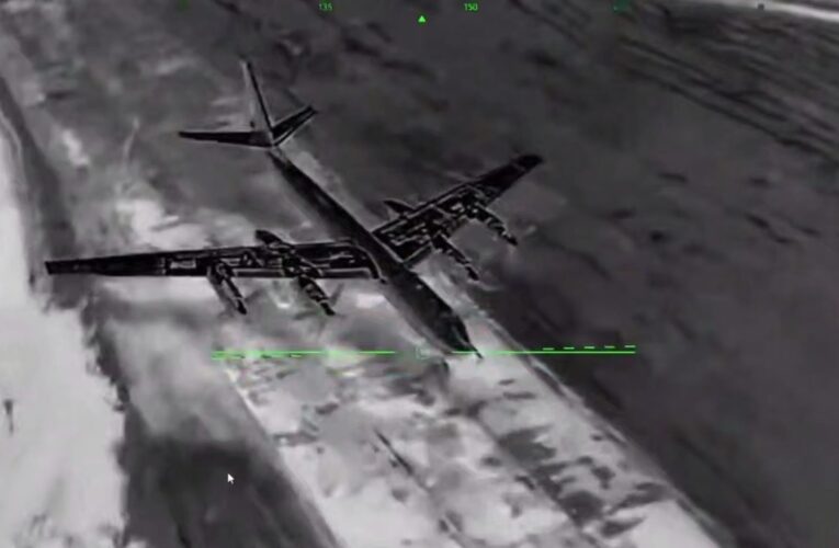 СБС знищили Іскандер і два Ту-142 у Таганрозі