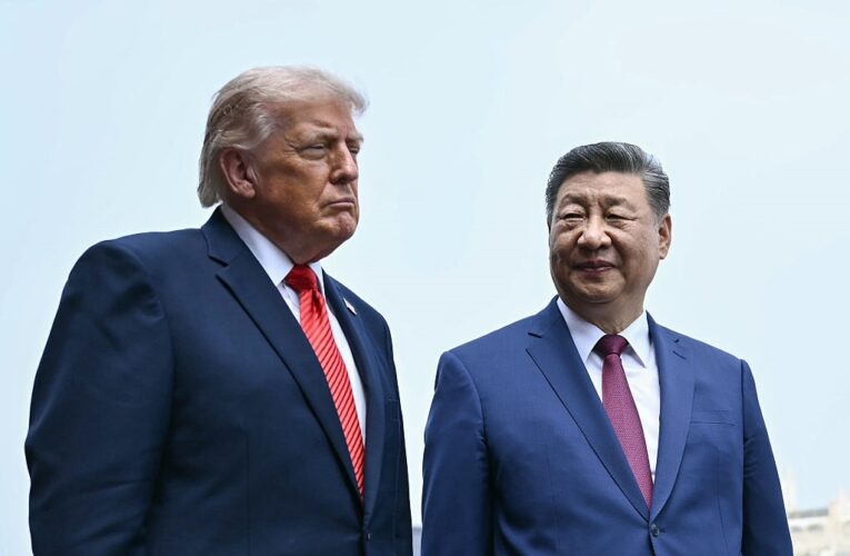 Сі Цзіньпін попередив Трампа про ризик конфлікту між США та Китаєм