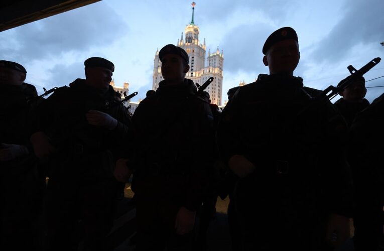 Тривожний парад у Москві: що задумав Київ