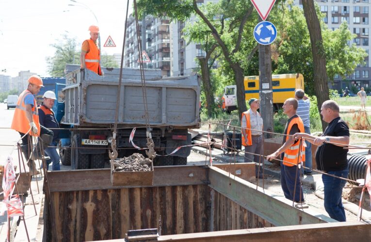 У Києві відновили водопостачання після обстрілу