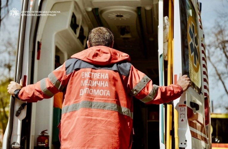 Удар по Дніпру: 15 поранених досі перебувають у лікарнях