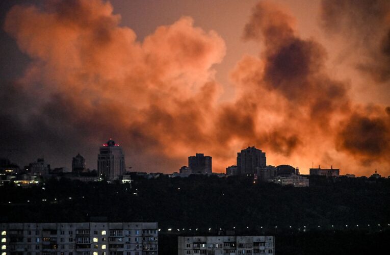 Удари по Києву. Послів не злякали погрози Росії