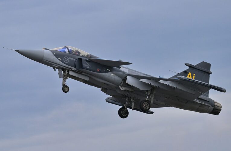 Угода зі Швецією щодо Gripen: які умови