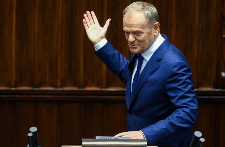 Україна попросила в Польщі допомогу щодо Угорщини – Туск