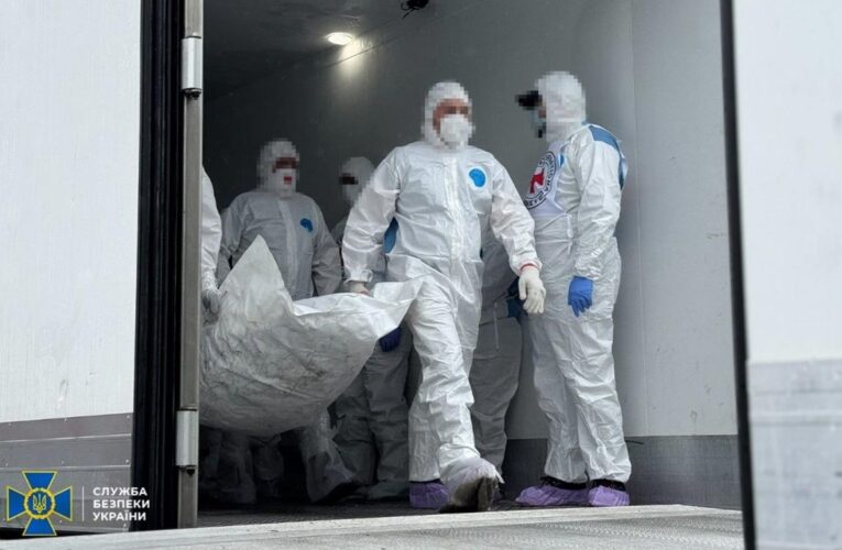 Україна повернула 528 тіл загиблих воїнів