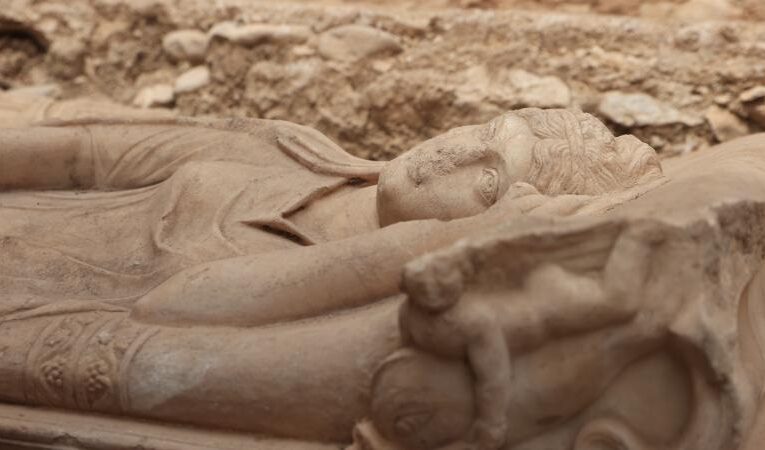 В Анталії знайшли монументальну гробницю римської епохи