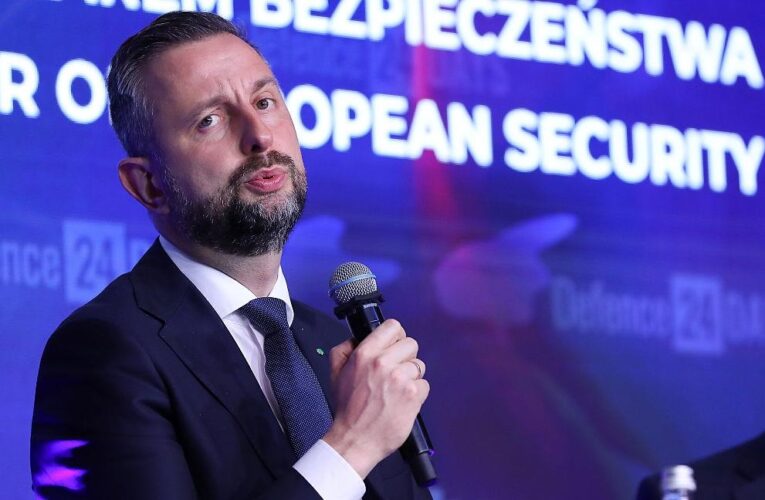 В Польщі відреагували на “скасування передислокації” військових США