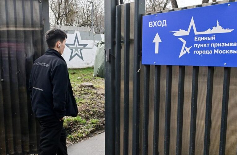 В РФ зросла видача “мобілізаційних приписів” – ЗМІ