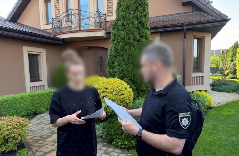 Викрито розкрадання майже 27 млн, призначених для закупівлі гумдопомоги