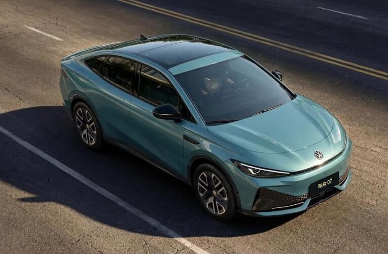 Volkswagen представила в Китаї електроседан ID. Unyx 07