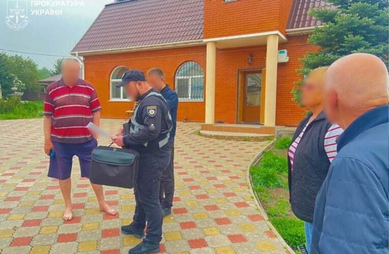 Запорізький посадовець привласнив землі на 6,5 млн