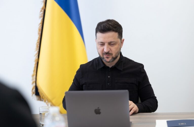 Зеленський провів переговори зі Стармером, Макроном і Мерцом