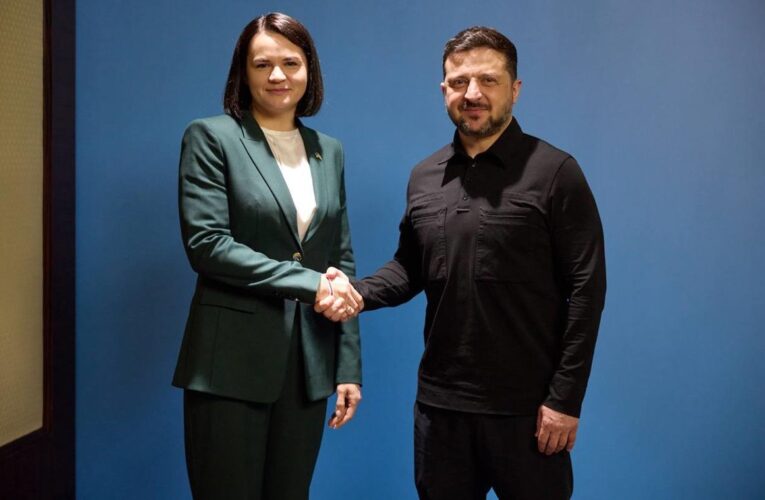Зеленський провів зустріч із Тихановською в Києві