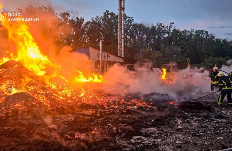 На Харківщині РФ атакувала підприємство повторно