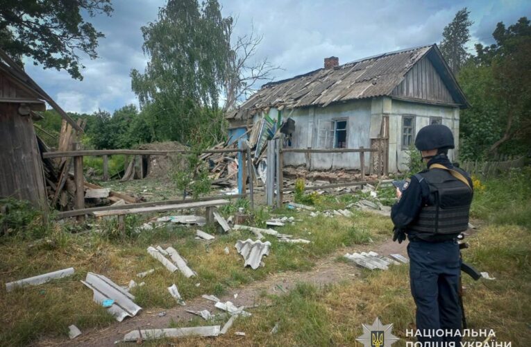 На Сумщині Росія понівечила будинки, є постраждалі