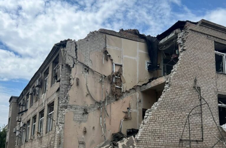 РФ скинула три авіабомби на Дружківку: є загибла і постраждалі
