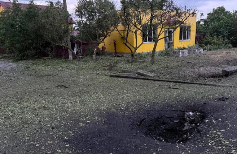 РФ ударила по будинках в Балаклії: є загиблий