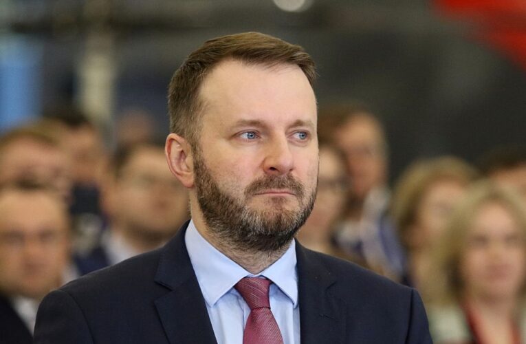 Росіян закликали не чекати скасування санкцій