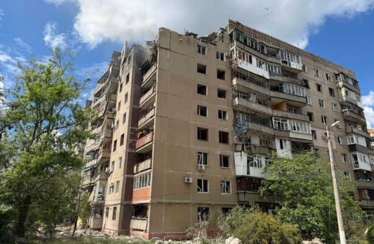 Росіяни скинули бомби на Дружківку, є поранені
