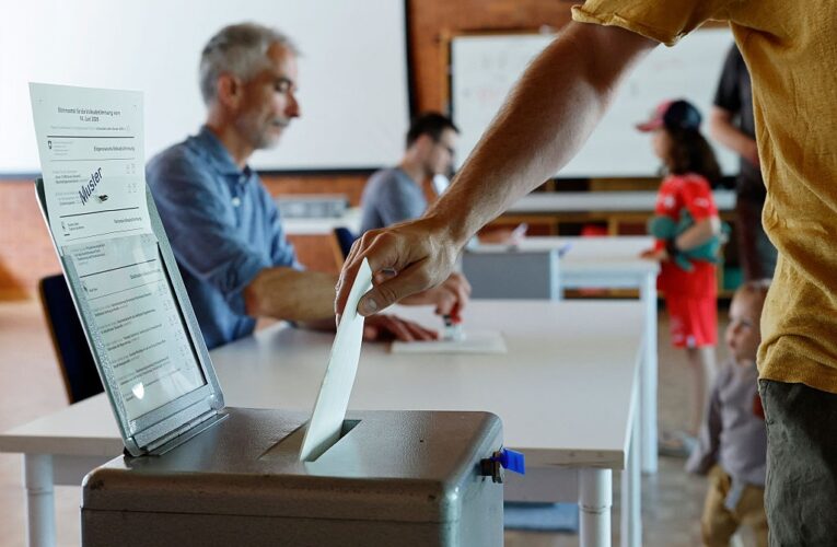 Швейцарці виступили проти ліміту населення