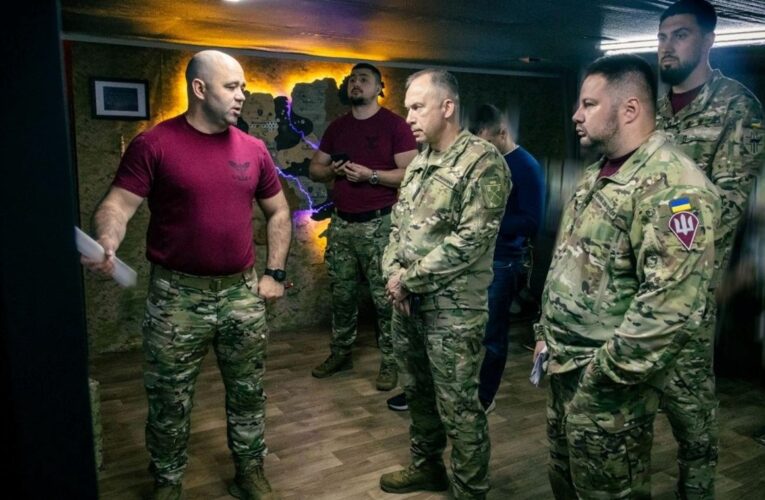 Сирський оцінив ситуацію на Олександрівському напрямку