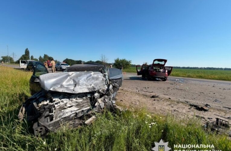 Смертельна ДТП під Києвом: п’ятеро загиблих