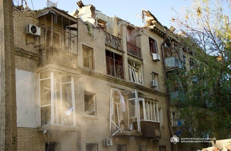 У Дніпрі з-під завалів дістали тіло дитини