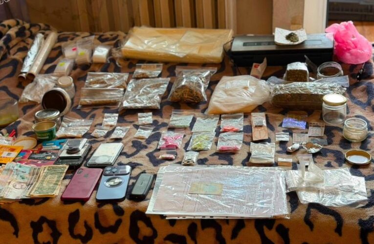 У Києві затримали організатора пікантних нарковечірок для чоловік
