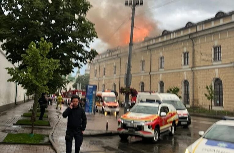 Удар по Лаврі та кіностудії Довженка: стали відомі наслідки