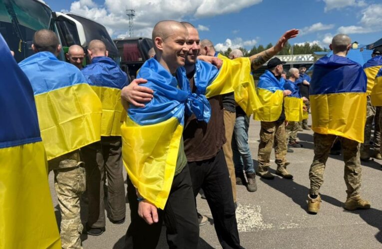 Україна повернула з полону 185 воїнів і цивільного