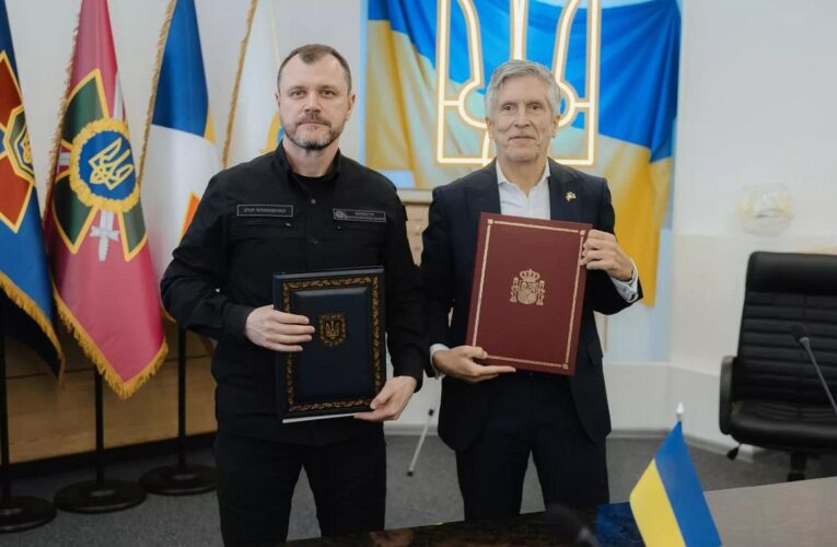 Україна та Іспанія домовились про взаємну депортацію громадян