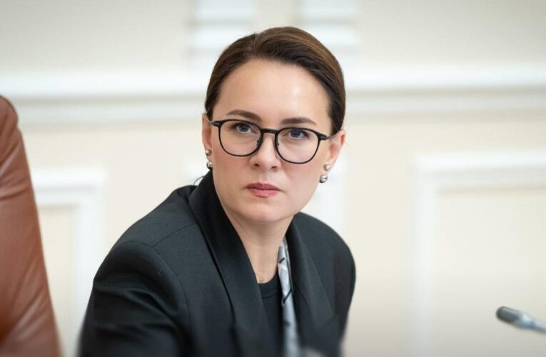 Уряд спрощує повернення молоді з тимчасово окупованих територій
