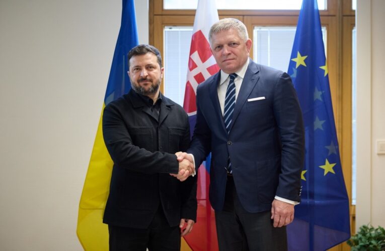 “Відкрита розмова, різні погляди”: Фіцо розповів про зустріч з Зеленським