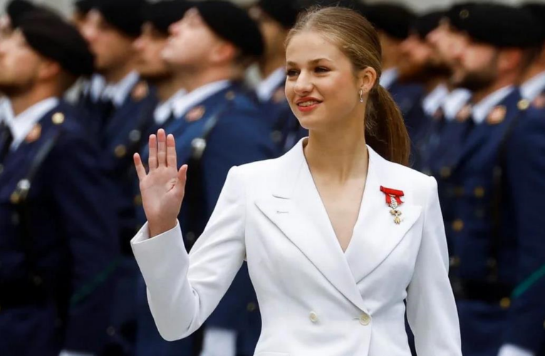 Вперше в історії: спадкоємиця престолу Іспанії стала десантницею