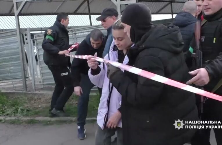 Наказували бити ракетами по ЖК: слідчі повідомили про підозру генерал-майору та полковнику армії рф