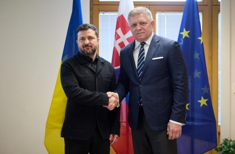 Зеленський запросив Фіцо відвідати Україну