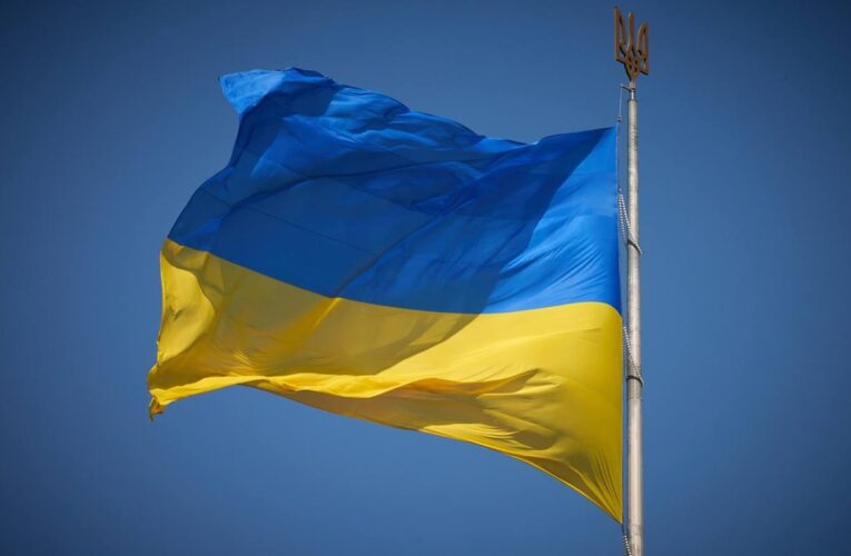 Зеленський зробив заяву до 30-річчя Конституції