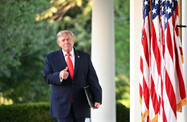 Декларація про доходи Трампа розлютила американців &ndash; ЗМІ