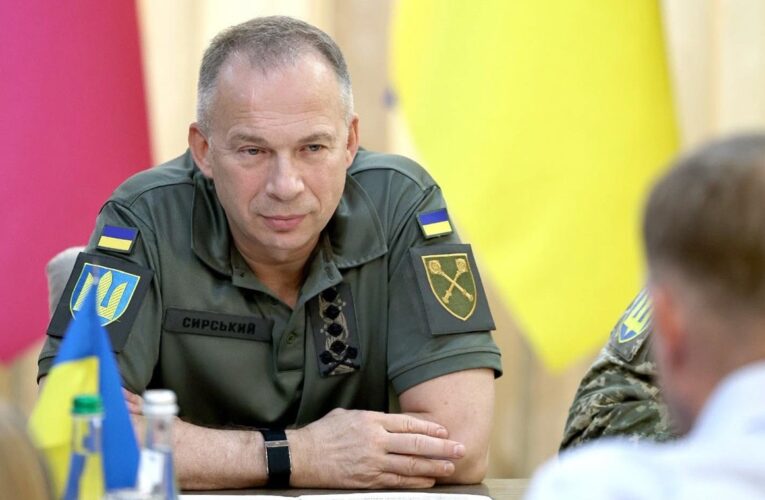 Деякі бійці понад 200 днів без ротації – Сирський