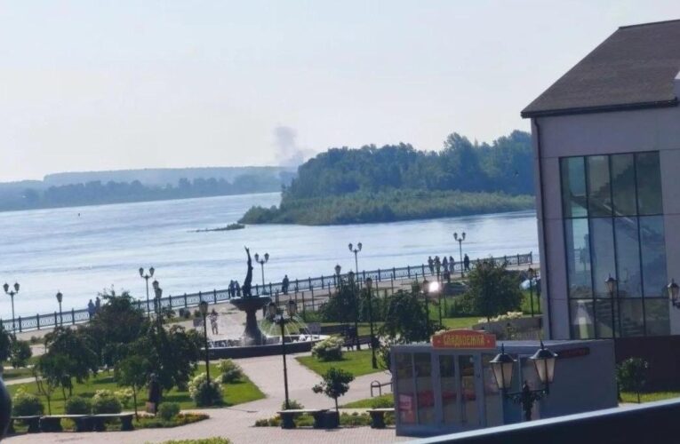 Дрони атакували базу пального Росрезерву за 2000 км від кордону Україною