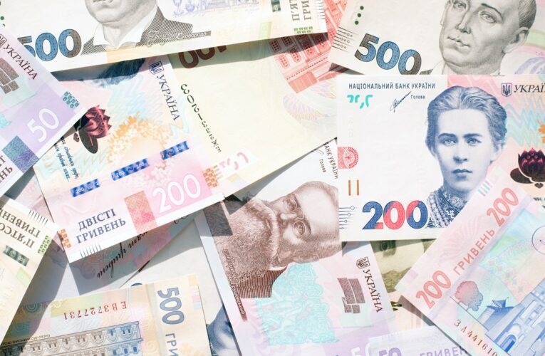Інфляція в Україні сповільнилася до 7,2%: ціни знижуються четвертий місяць